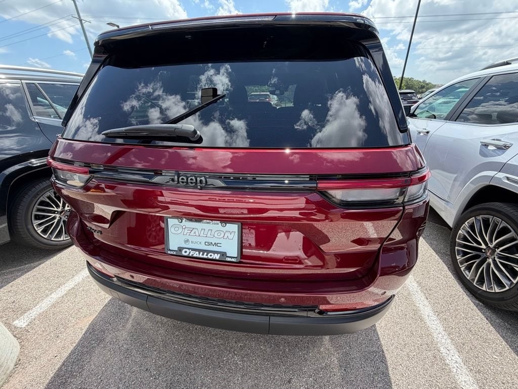 jeep grand cherokee 2024 1C4RJHAG8RC165806 image jeep grand cherokee 2024 1C4RJHAG8RC165806 image